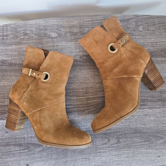 Koolaburra by UGG Samiah Chestnut Brown Suede Leather Heeled Bootie Boot SZ 8 - Picture 2 of 13